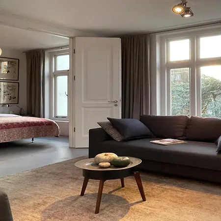 Floor Vondelpark Apartment *